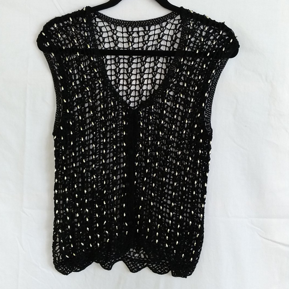 Open weave crochet beaded black sleeveless camisole vest top